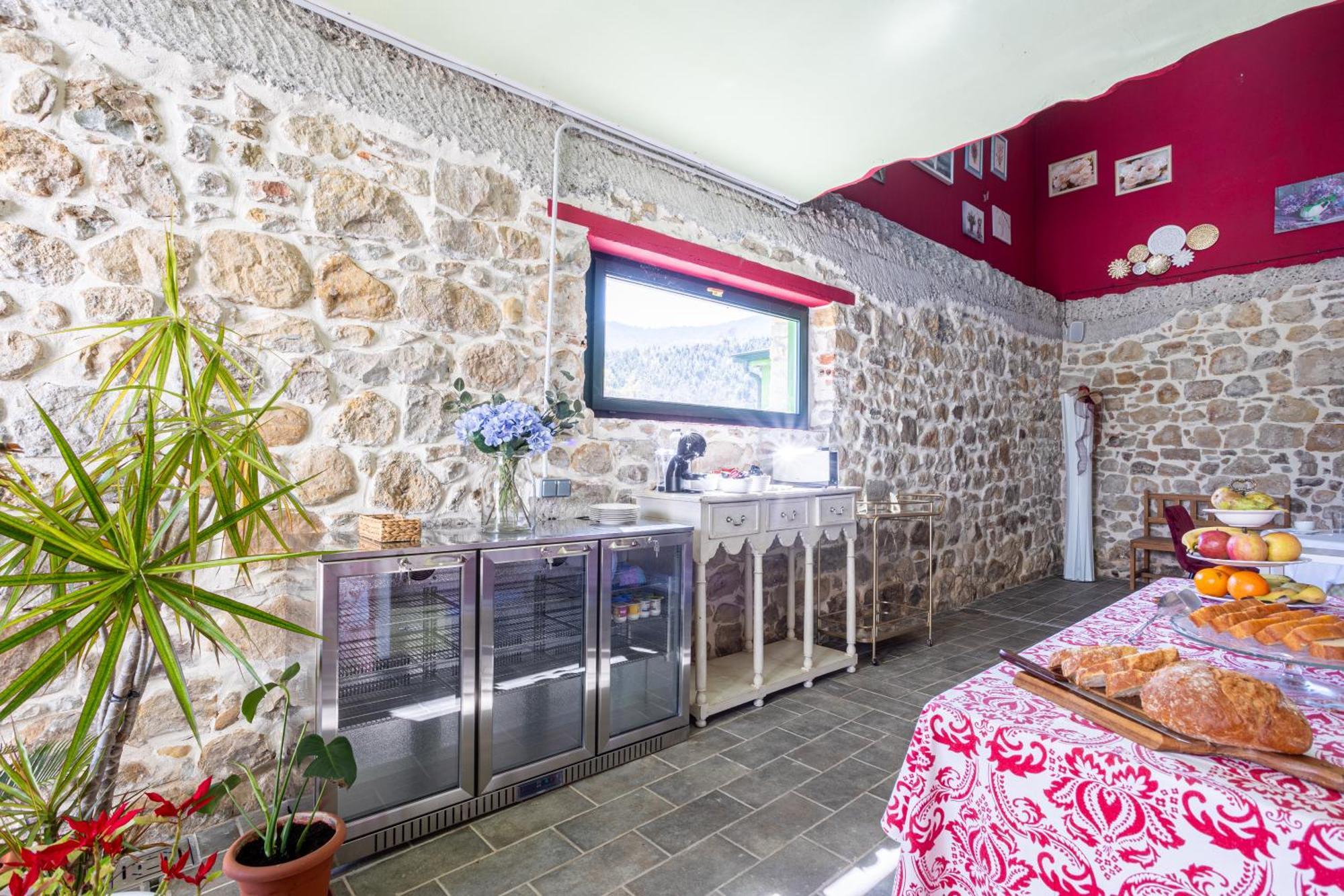 Country house Basarte *